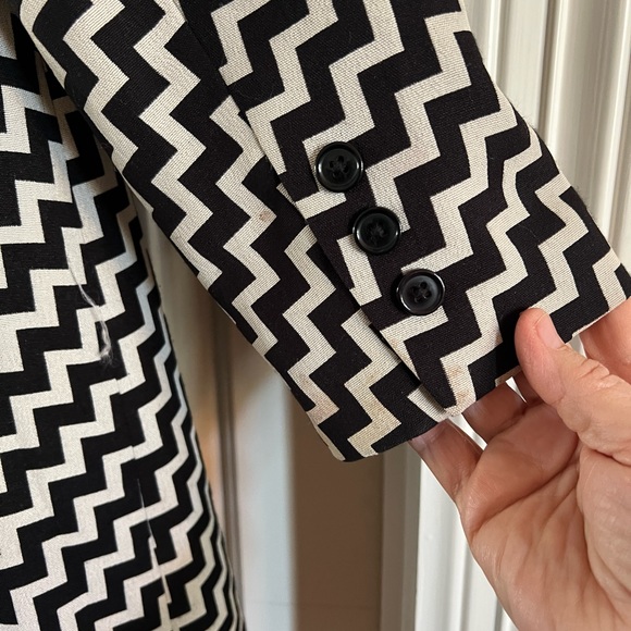 Donna Rae NY Dress Coat Black & Cream Chevron Pattern Women's Size 12 (#S109) - Picture 5 of 8